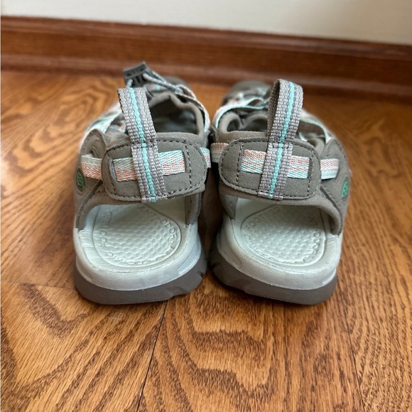 Keen Whisper Sandals Womens Size 9 Beige - Picture 4 of 6